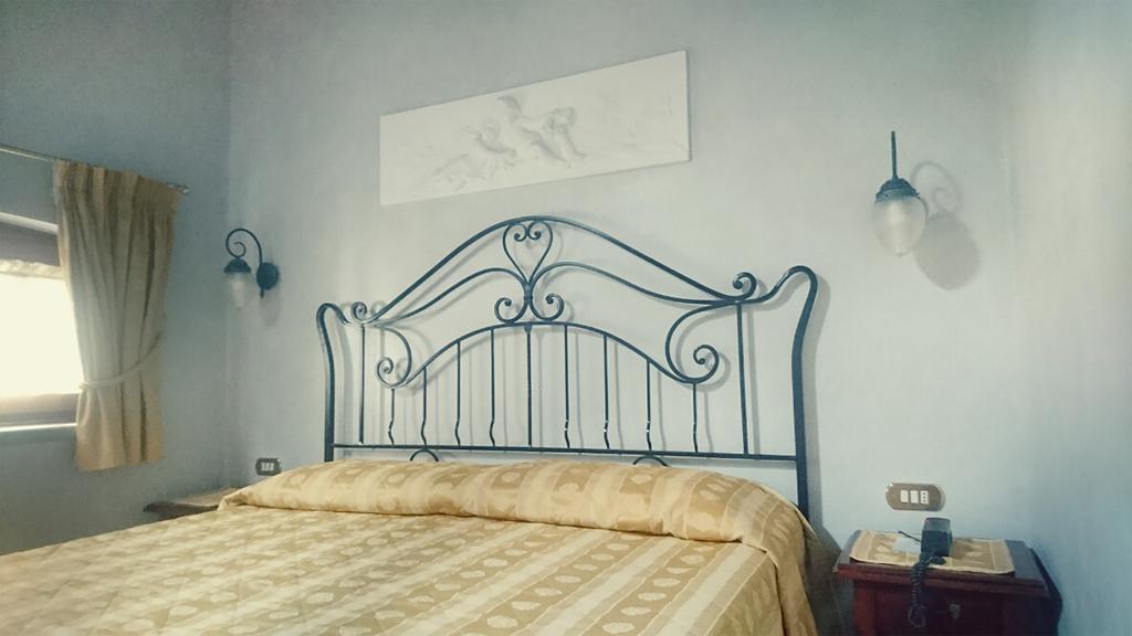 Hotel Della Robbia Флоренція Екстер'єр фото